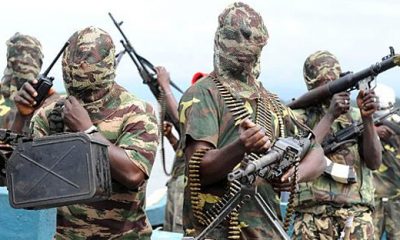 Gunmen-in-military-attire